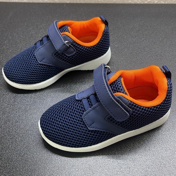 Navy Blue Tomblik Sneakers Size 7 - Picture 3 of 8